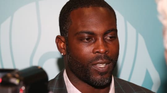 Vick reportedly sued for $1.2 million over outstanding debts
