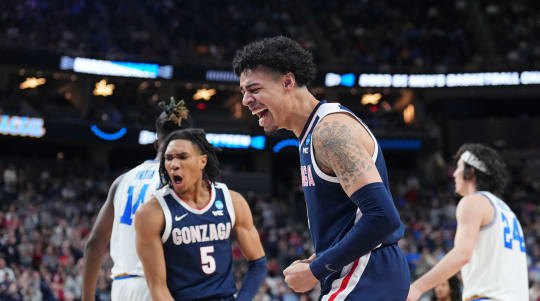 Clutch 3 from logo gives Gonzaga wild win over UCLA