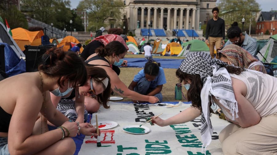 College protests live updates: Columbia tells protesters to leave encampment by 2 p.m.