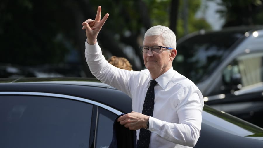 Apple CEO says company will 'look at' manufacturing in Indonesia