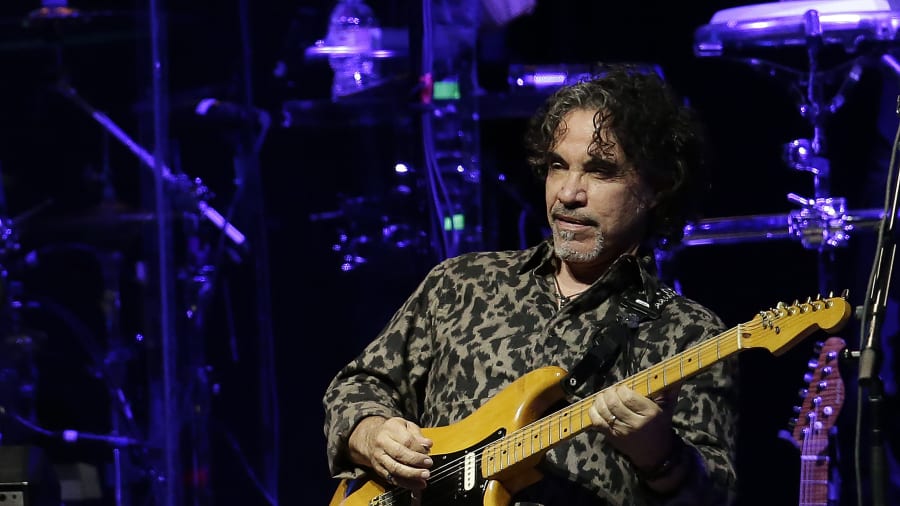 John Oates' new album is called 'Reunion.' But don't think Hall & Oates are getting back together
