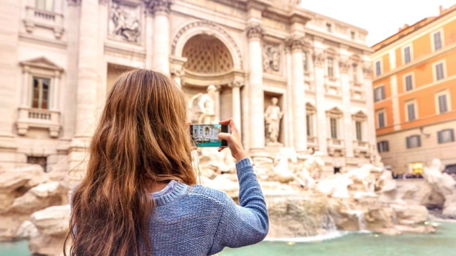 I was born and raised in Italy. Here are 7 things I wish tourists would stop doing