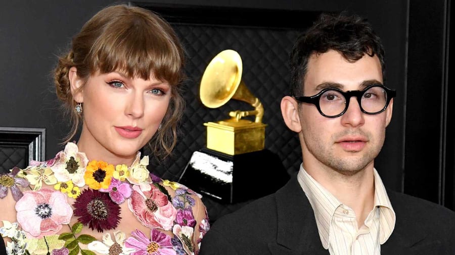 Jack Antonoff Posts Behind-the-Scenes of Taylor Swift Recording “TTPD: '” I Adore This Album'