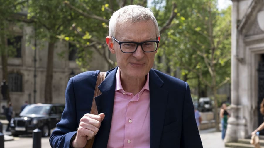 Jeremy Vine ‘labelled a nonce as part of sustained attack by Joey Barton’
