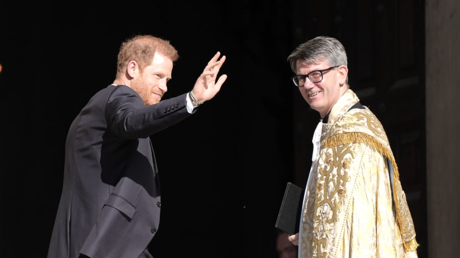 Harry marks Invictus Games milestone with thanksgiving service