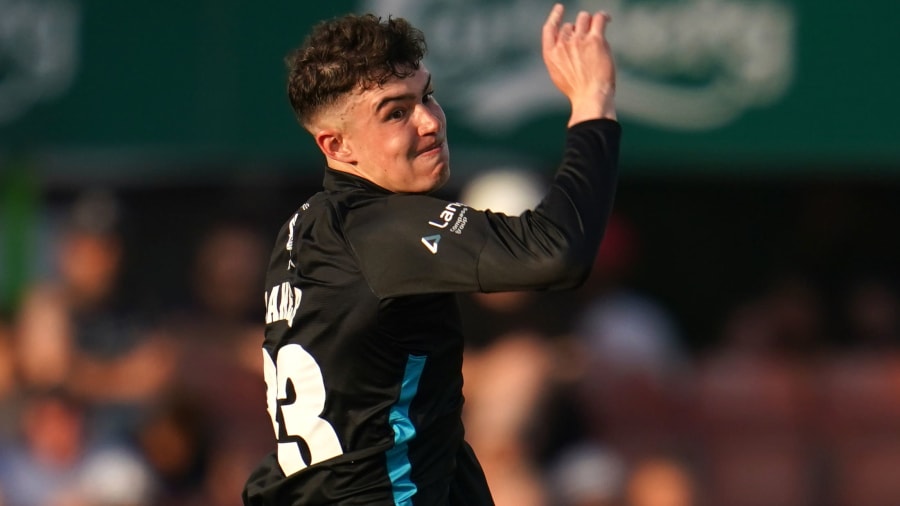 Worcestershire to honour Josh Baker by incorporating squad number into team kit