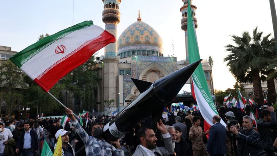 Iranian commander says Tehran could review 'nuclear doctrine' amid Israeli threats