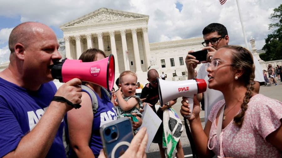 US Supreme Court faces fight over emergency abortions after toppling Roe