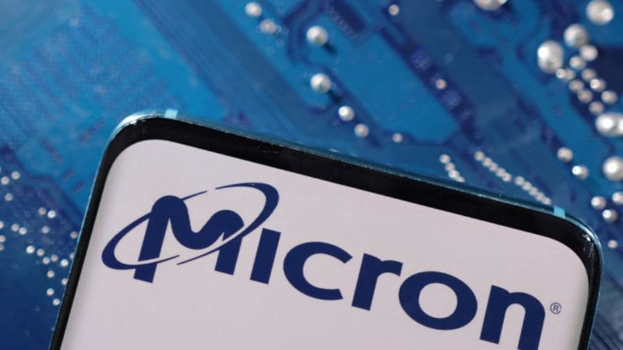 Micron set to get $6 billion in chip grants from US, Bloomberg reports