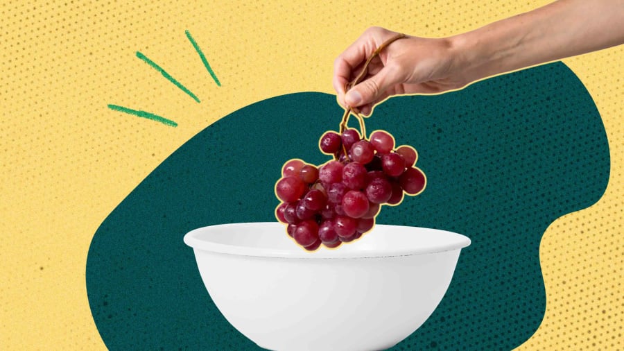 The only way you should store grapes, according to a food expert