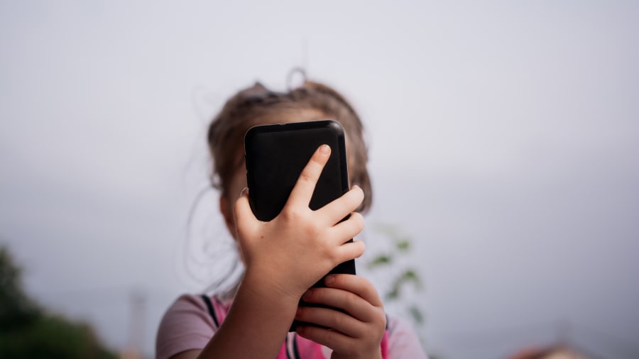 How to protect children online as a quarter of 5-7 year olds have a phone