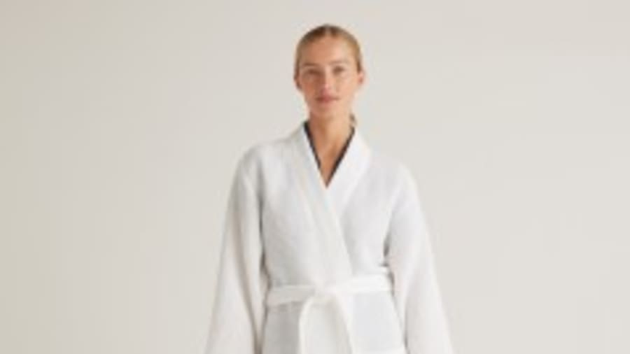 Treat Yourself to a Spa Day With This Comfy-Chic Robe — On Sale for 58% Off!