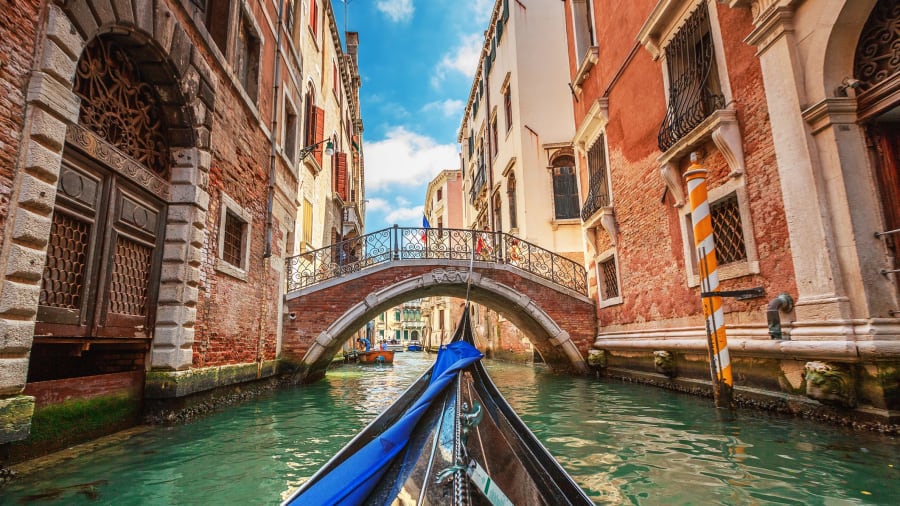 Pay to enter: Venice becomes the first city to implement a tourist ticket system