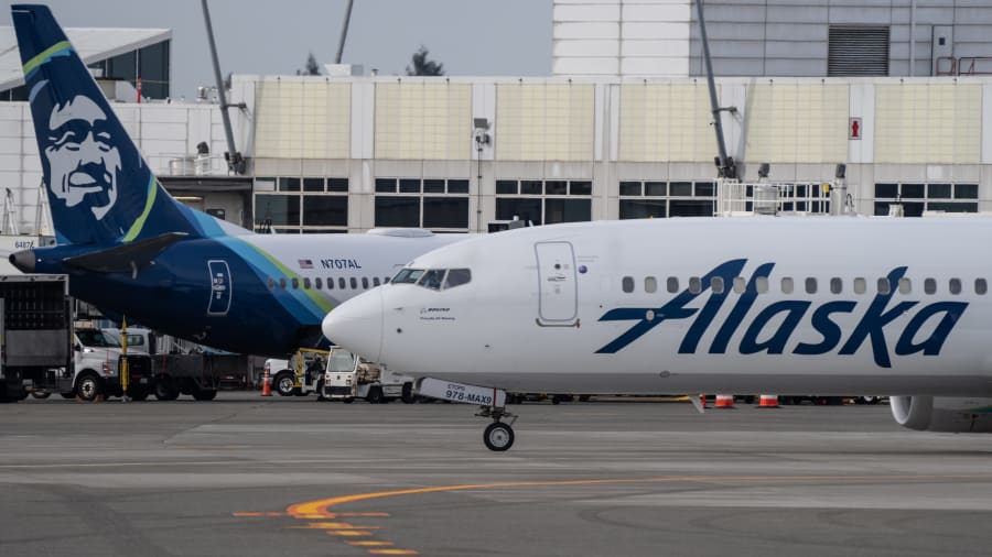 FAA issues ground stop advisory for all Alaska Airlines flights