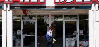 Nearly 1,300 stores are closing across the US in 2024. Here's the list.