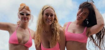 Rumer Willis’ daughter and her sisters Don coordinating swimsuits: ‘On Wednesdays we wear pink'