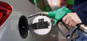 Rise in fuel sales helps keep retail sector flat in March