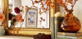 10 Ideas for Decorating a Mantel for Fall