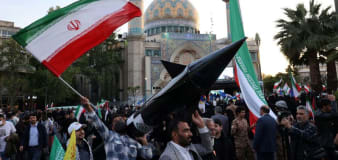 Iranian commander says Tehran could review 'nuclear doctrine' amid Israeli threats