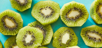 How to cut a kiwi: A step-by-step guide
