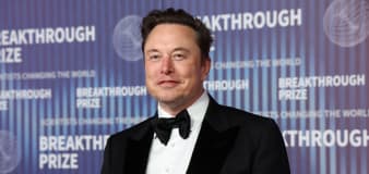 Tesla asks shareholders to reinstate Musk's $56B pay package, approve move to Texas