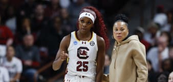March Madness: 4 wins from a perfect season, South Carolina not getting complacent
