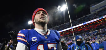 Bills QB spills beans on postgame chat with Belichick
