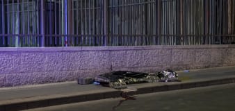 Palestinian gunman kills 6 near Jerusalem synagogue