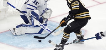 Bruins' David Pastrnak beats Maple Leafs in OT of Game 7 after being challenged by coach