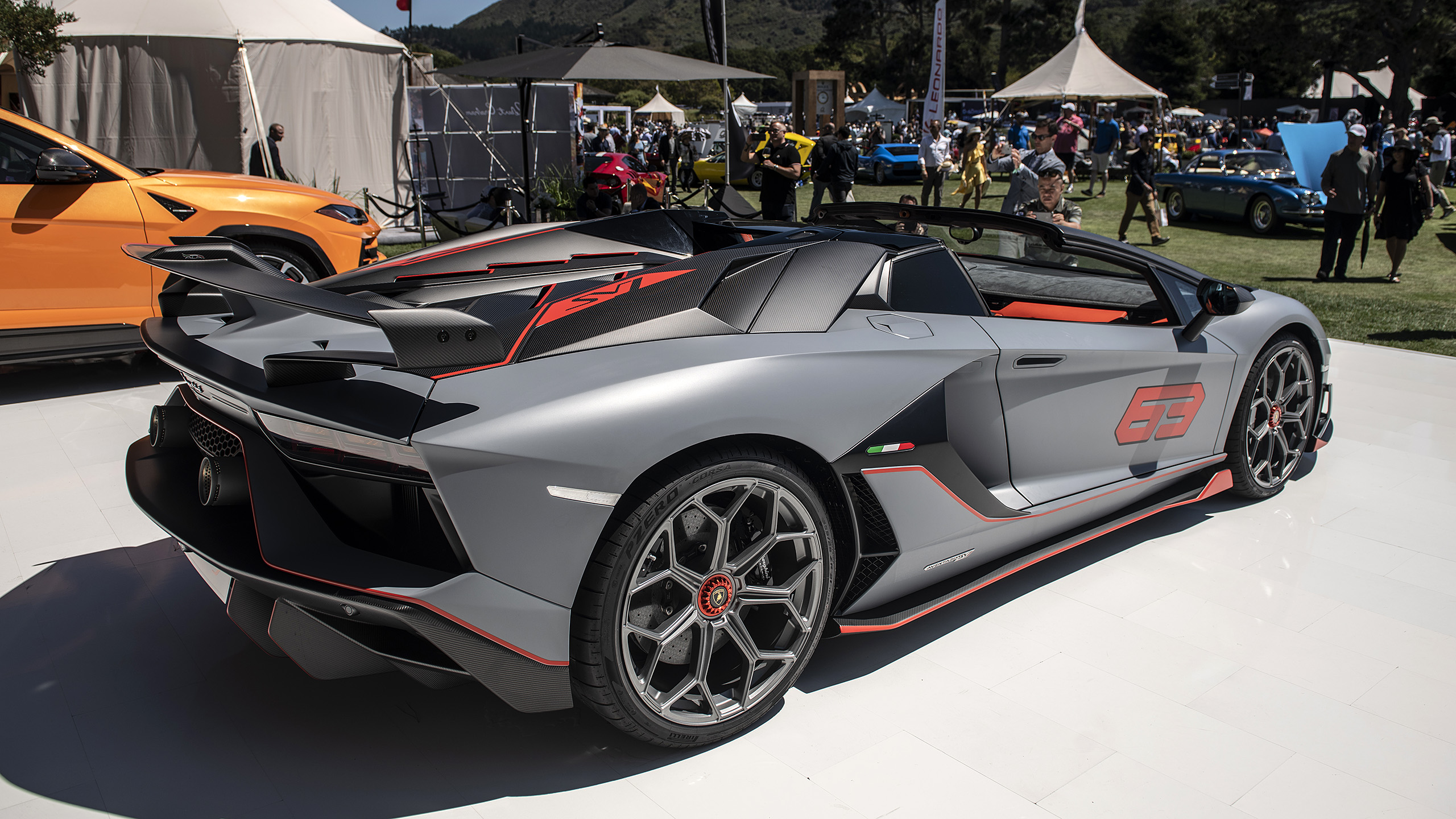 Lamborghini unveils Aventador SVJ 63 Roadster and Huracan ...
