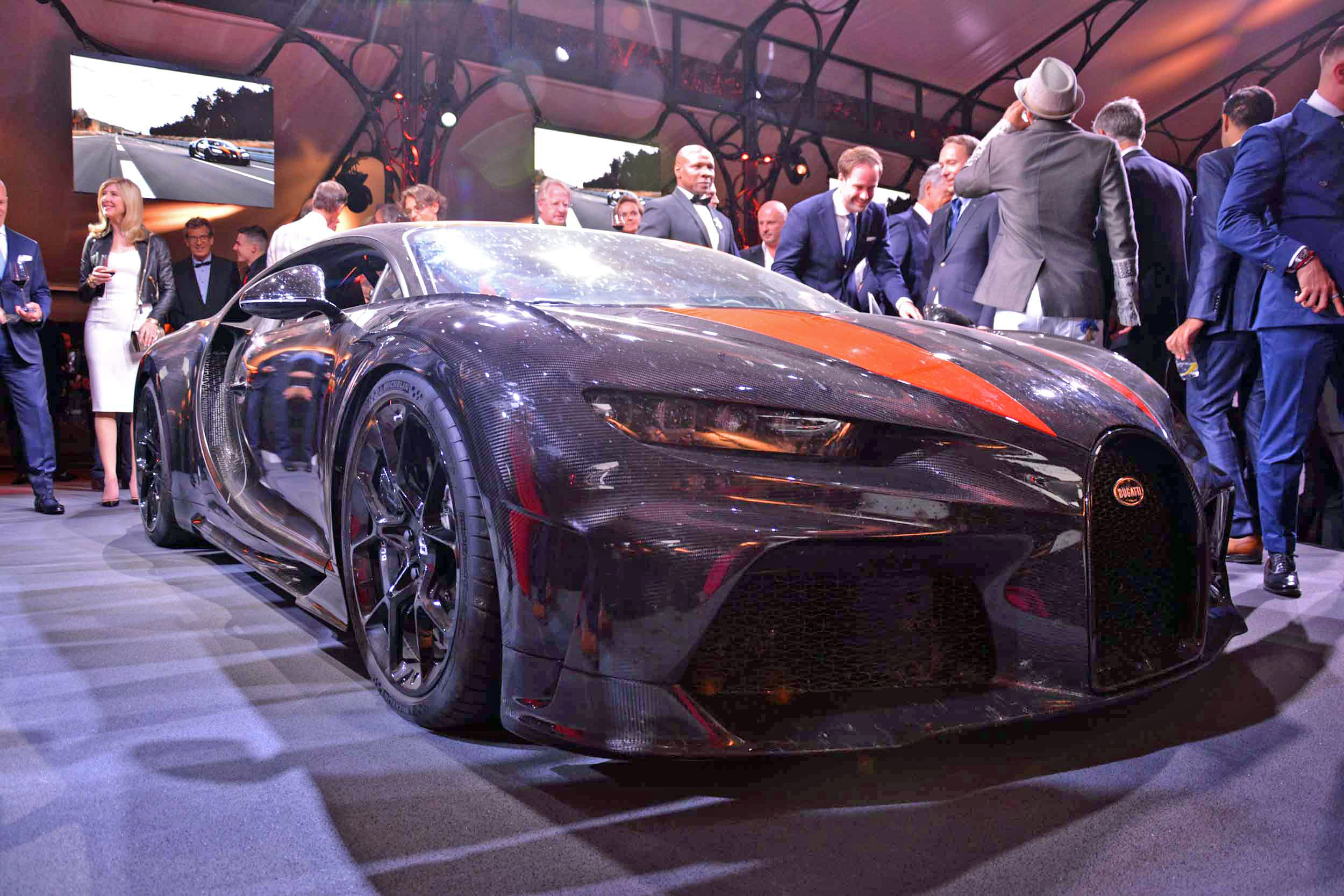 Bugatti Chiron Super Sport 300+ announced - Autoblog