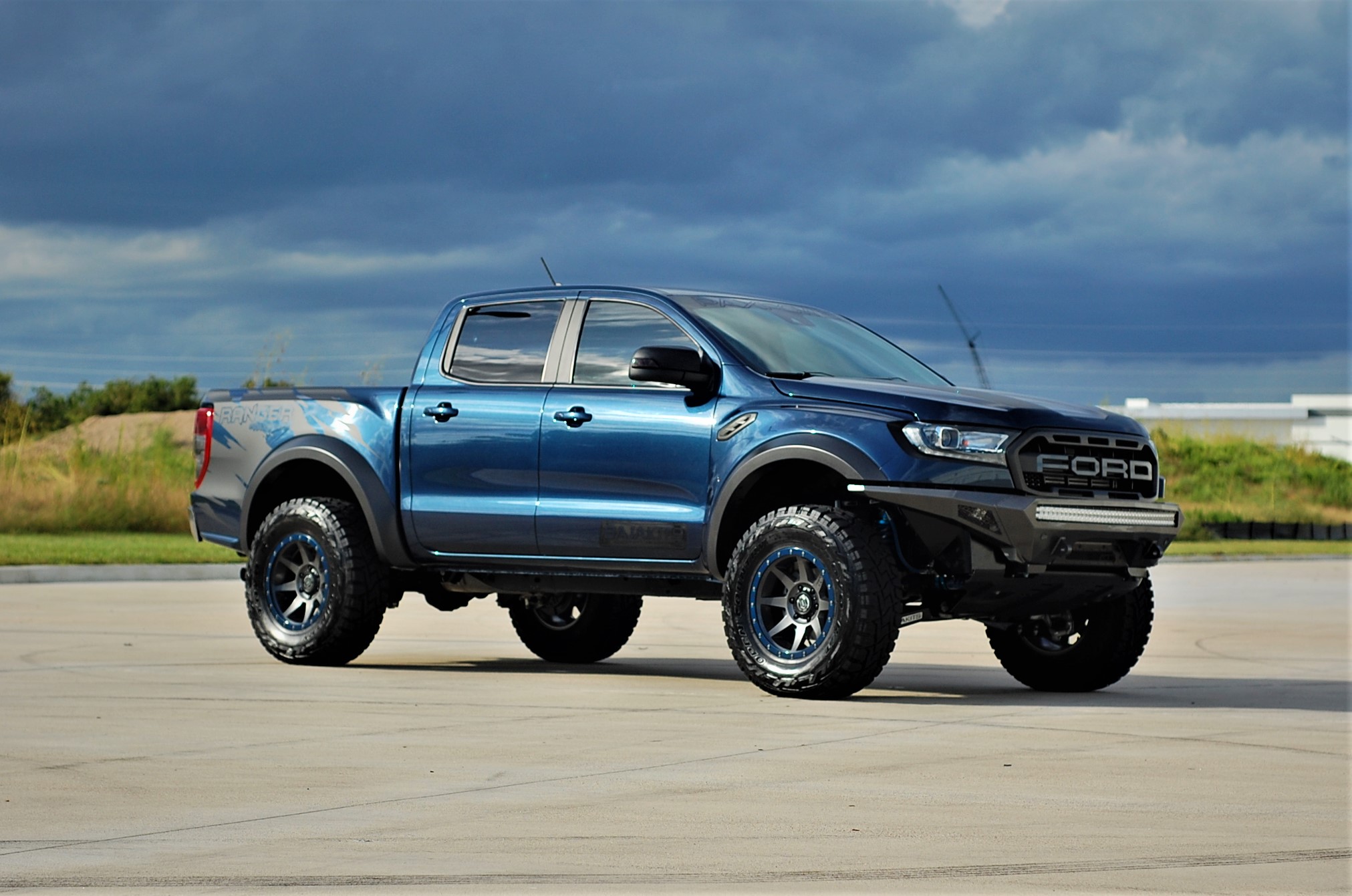 Ford Ranger Raptor replica by PaxPower unveiled at SEMA ...