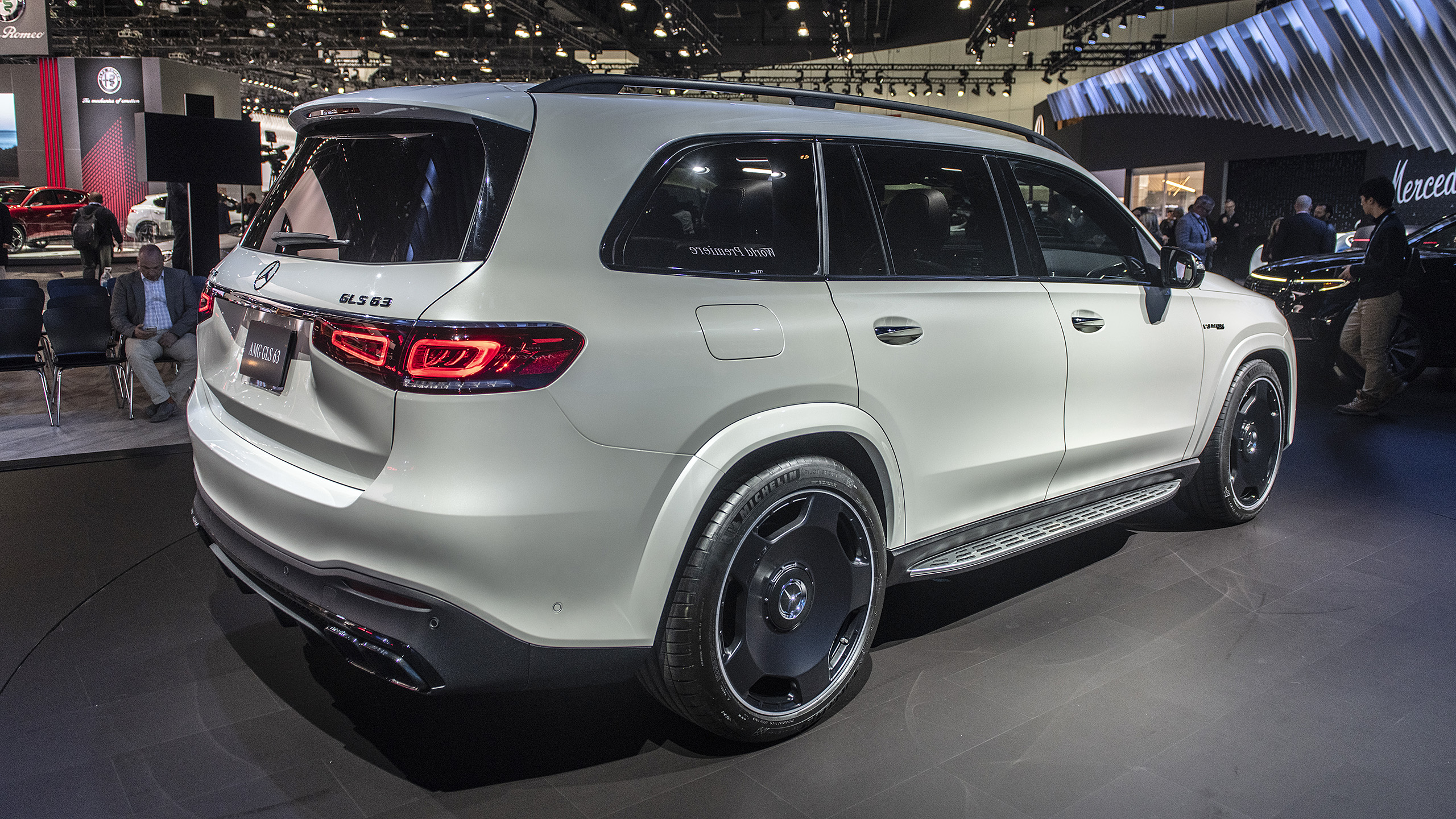 2021 Mercedes-AMG GLS 63 with 600 horsepower unveiled at L.A. Auto Show ...