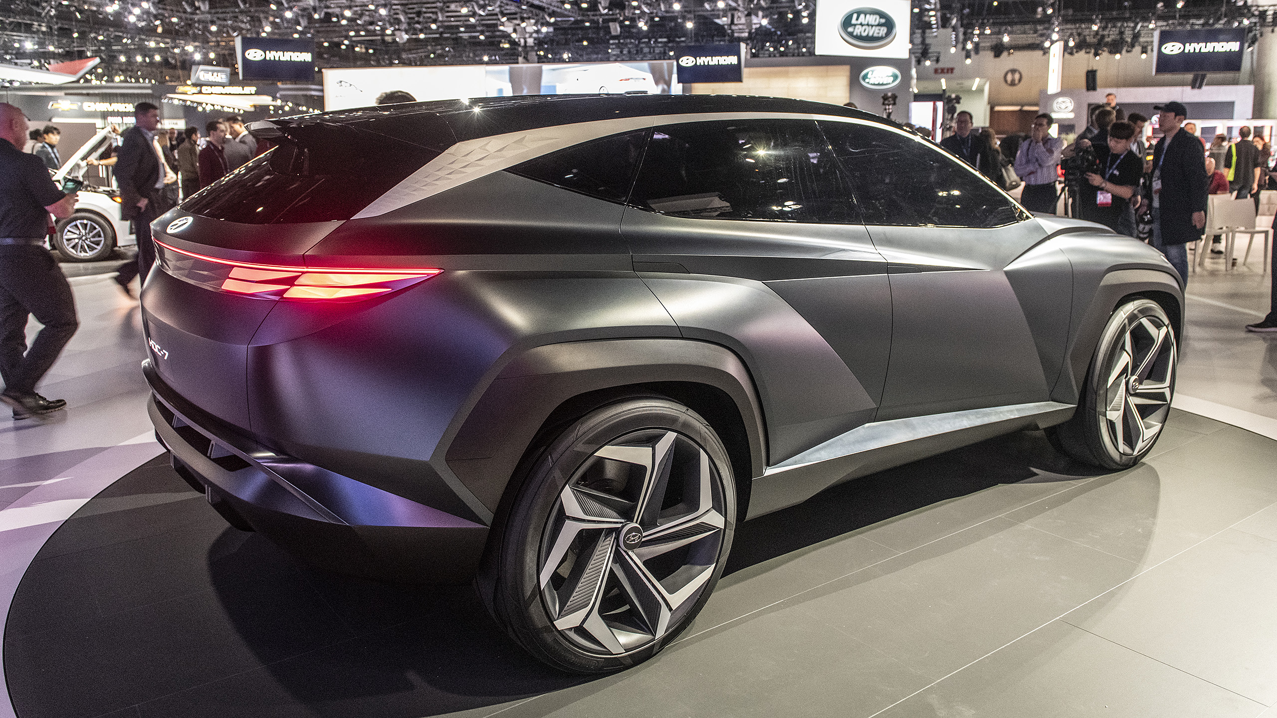 Hyundai Vision T Plugin Hybrid SUV Concept debuts at L.A. Auto Show