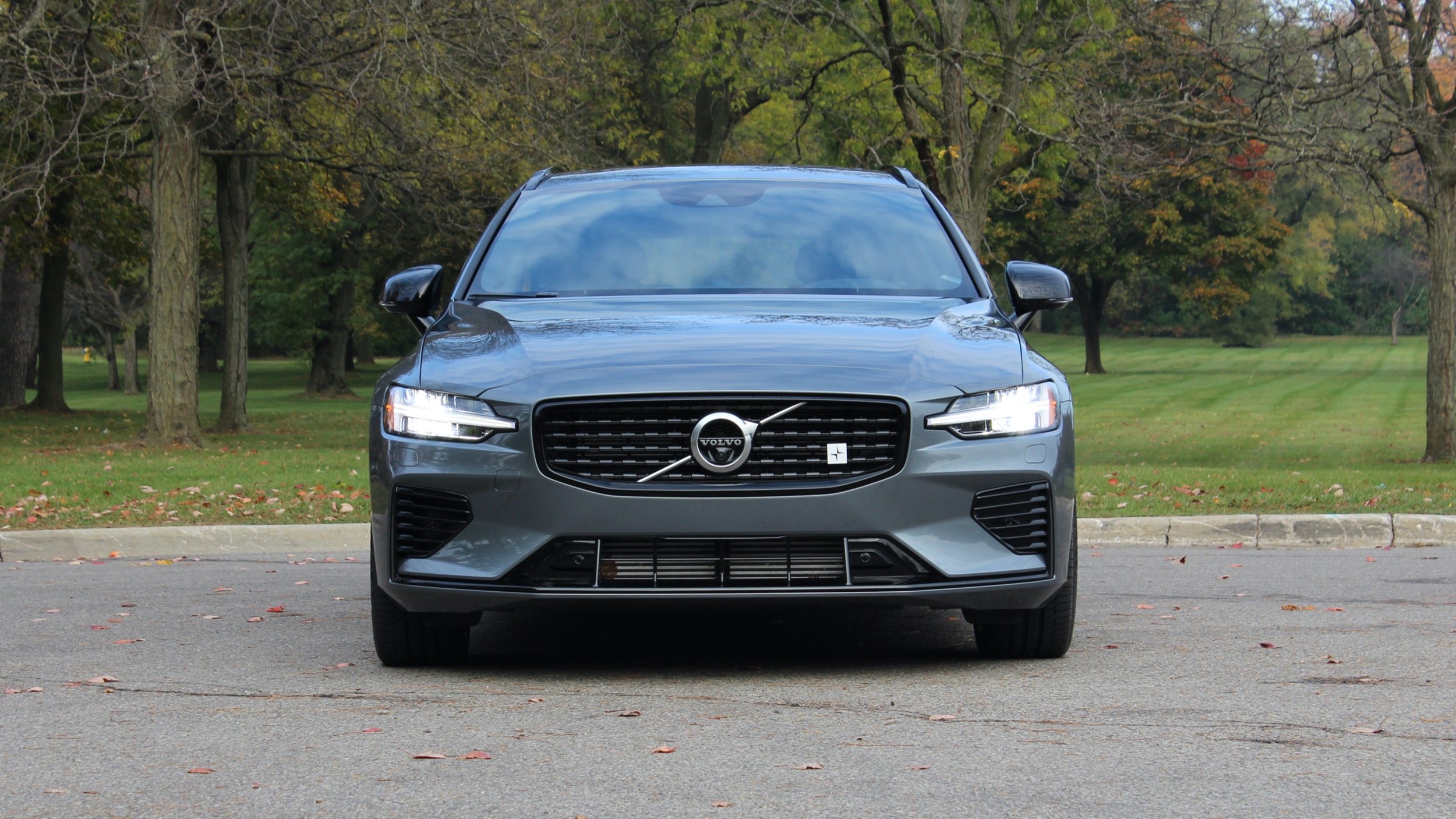 2020 Volvo V60 T8 Polestar Engineered plugin hybrid wagon review