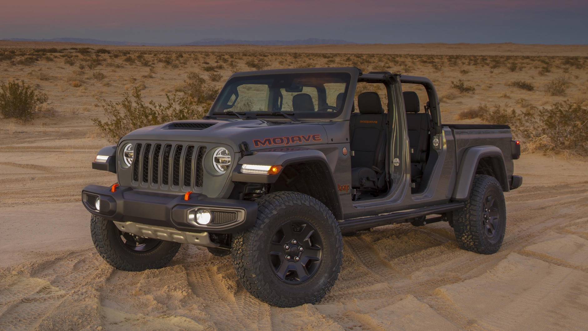 Jeep Gladiator 4xe plugin hybrid pickup in the works