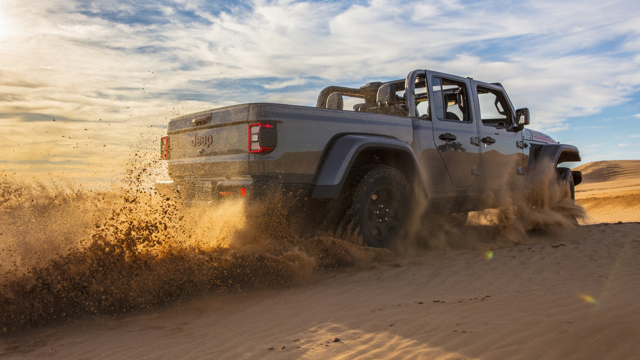 Jeep Gladiator 4xe plugin hybrid pickup in the works Autoblog