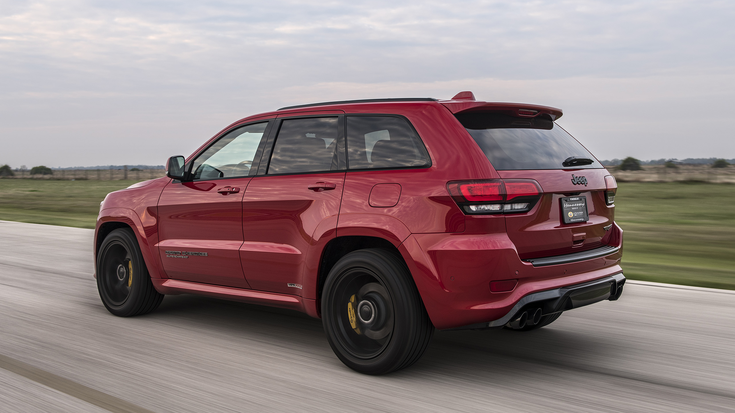 2019 Hennessey Jeep Grand Cherokee Trackhawk HPE1000 driving review | Autoblog