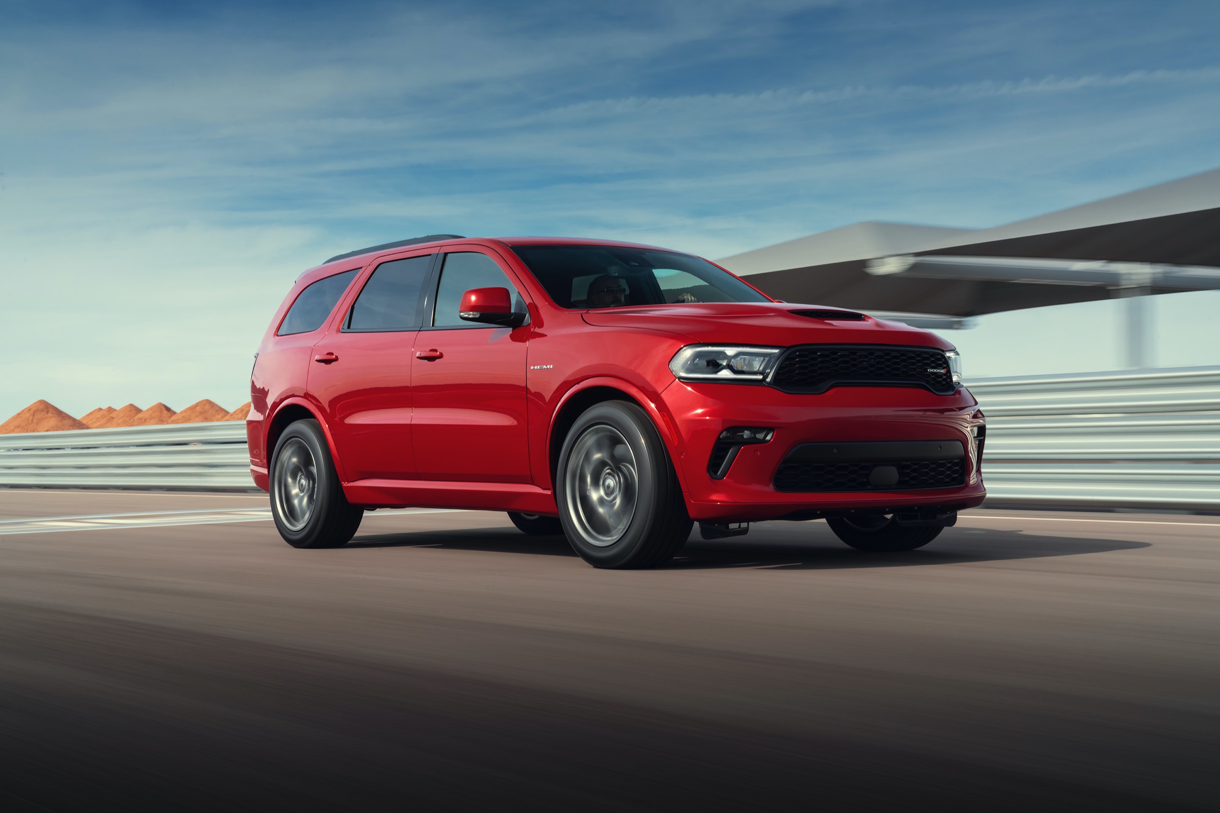 2021-dodge-durango-gets-upgraded-interior-and-new-r-t-tow-n-go-package