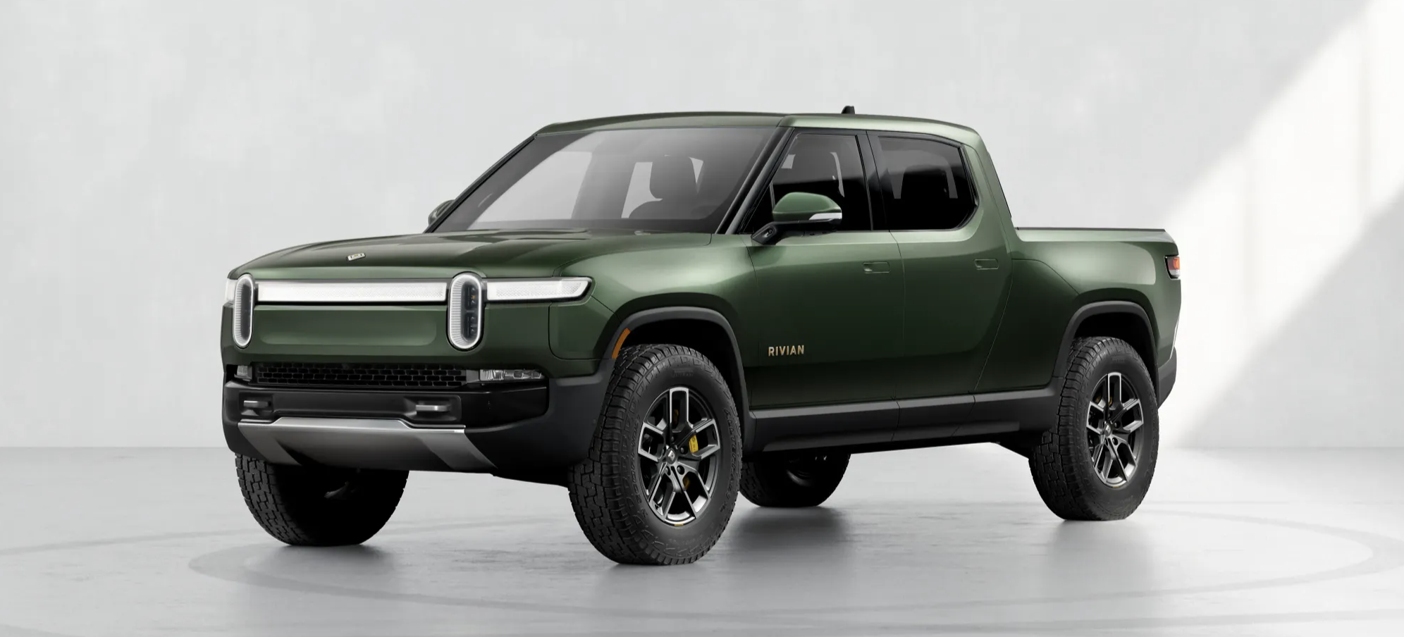 2022 Rivian R1T and R1S How we’d spec the electric trucks DLite Tech