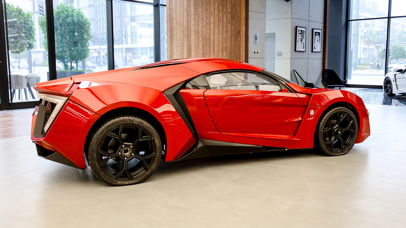 Lykan Hypersport Форсаж