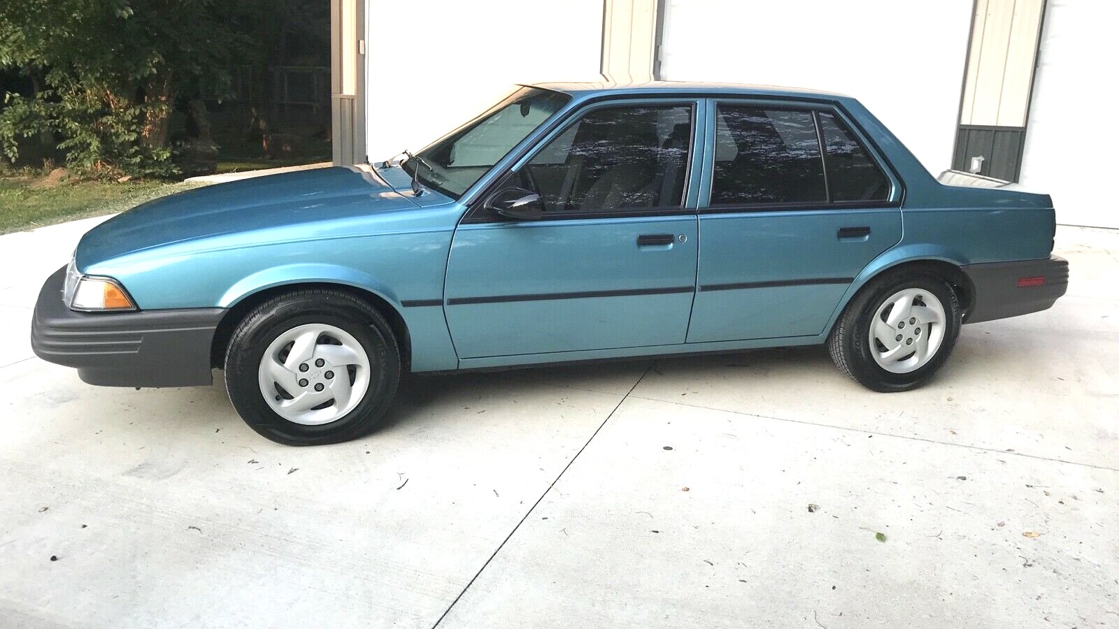 Once an invisible econobox, today, this '94 Chevy Cavalier turns heads - Autoblog