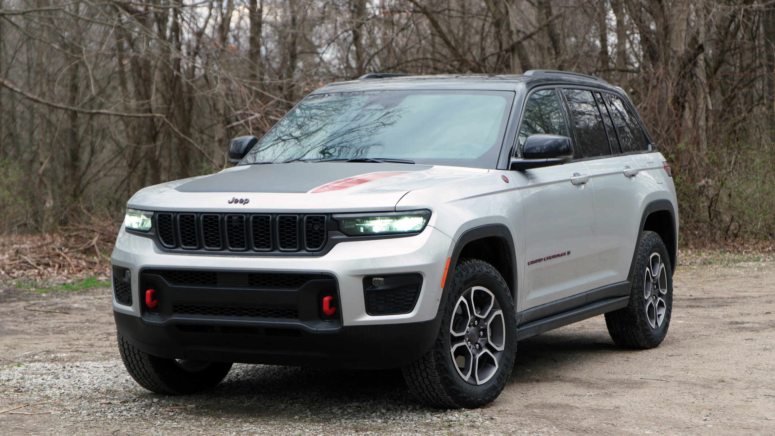 2023-jeep-grand-cherokee-review-something-for-all-from-4xe-trailhawk