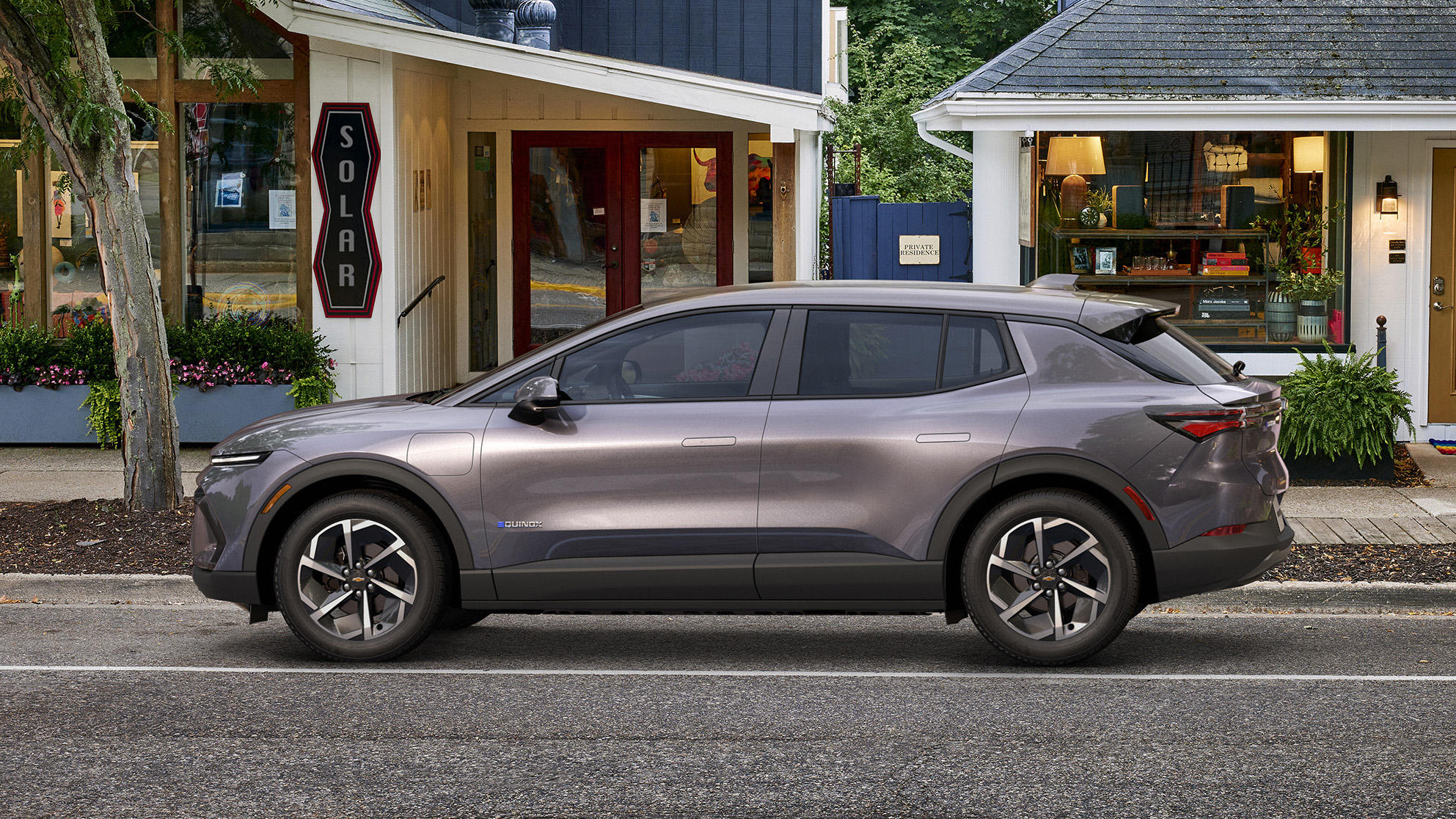 2025 Chevrolet Equinox EV fully revealed with price 'around' 30,000