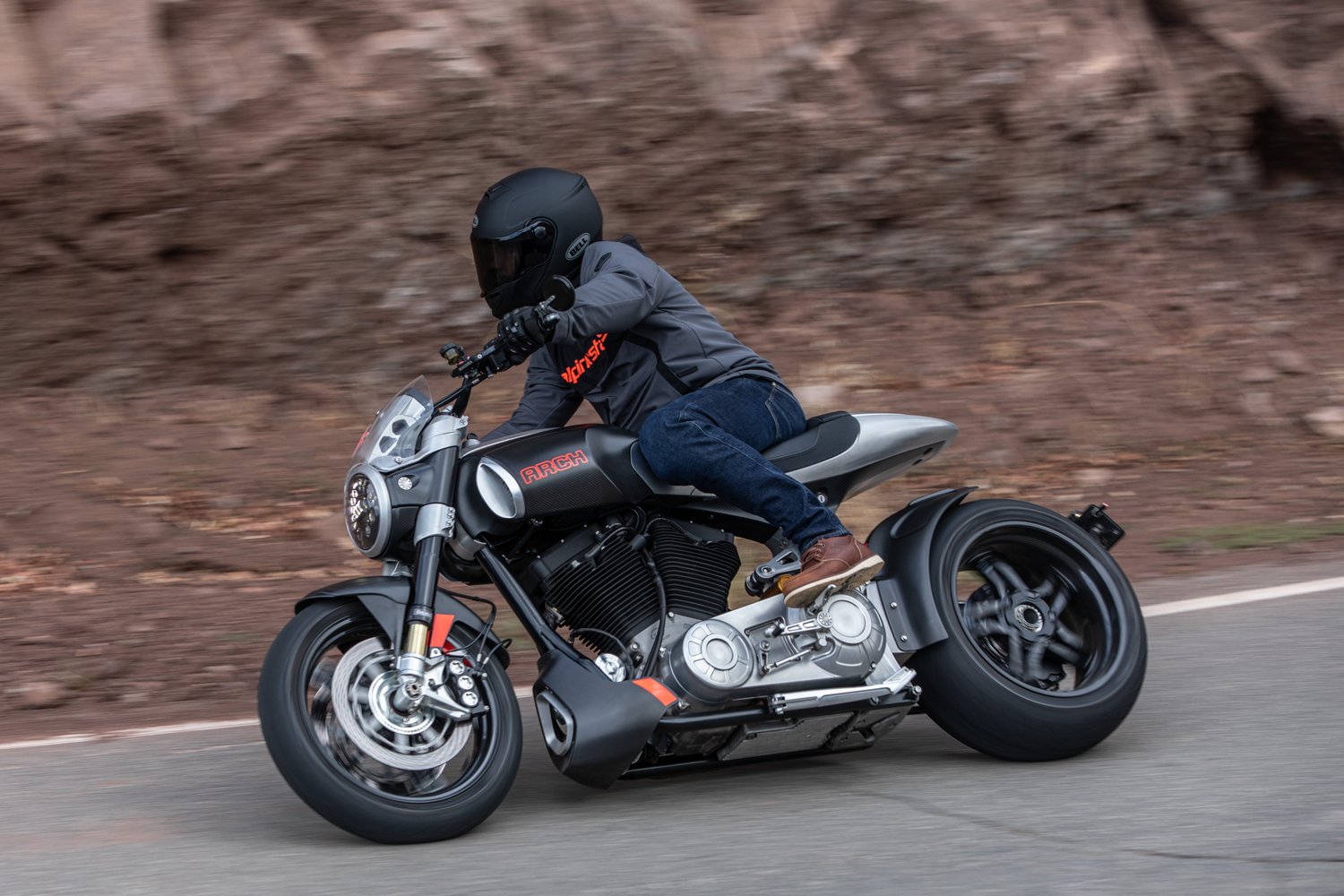 Киану Ривз Arch Motorcycle