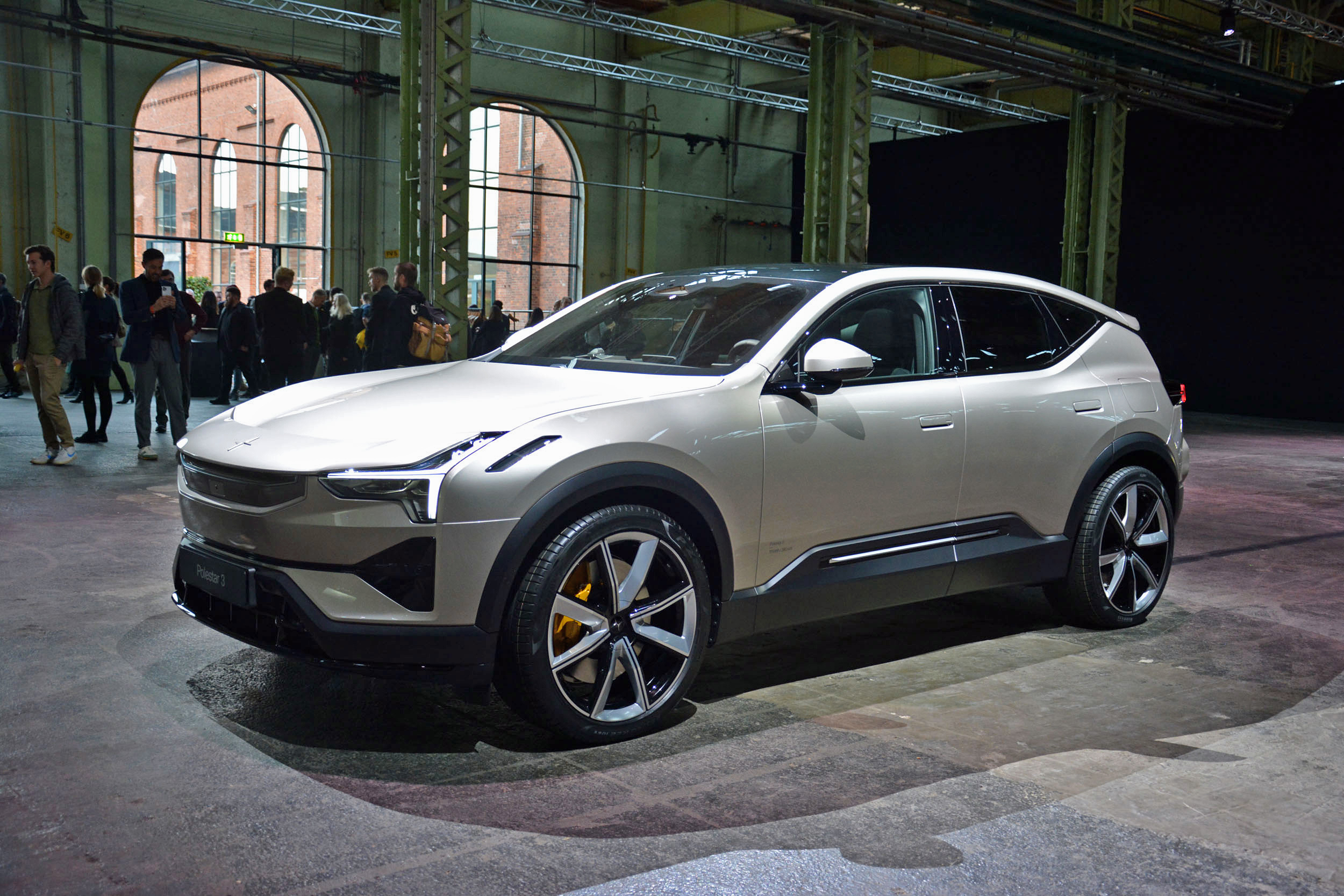 what-the-2024-polestar-3-reveals-about-the-brand-s-future-autoblog