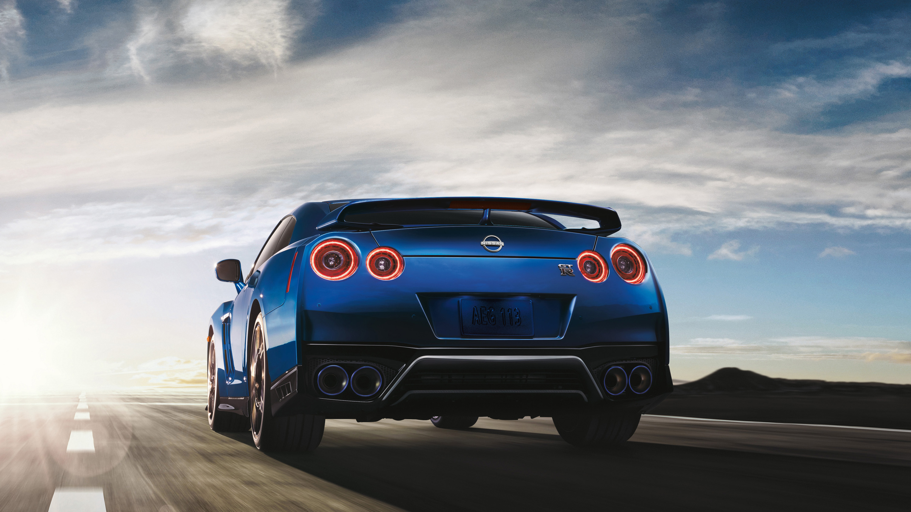 2023 Nissan GTR hasn't changed from the 2021 Nissan GTR Autoblog