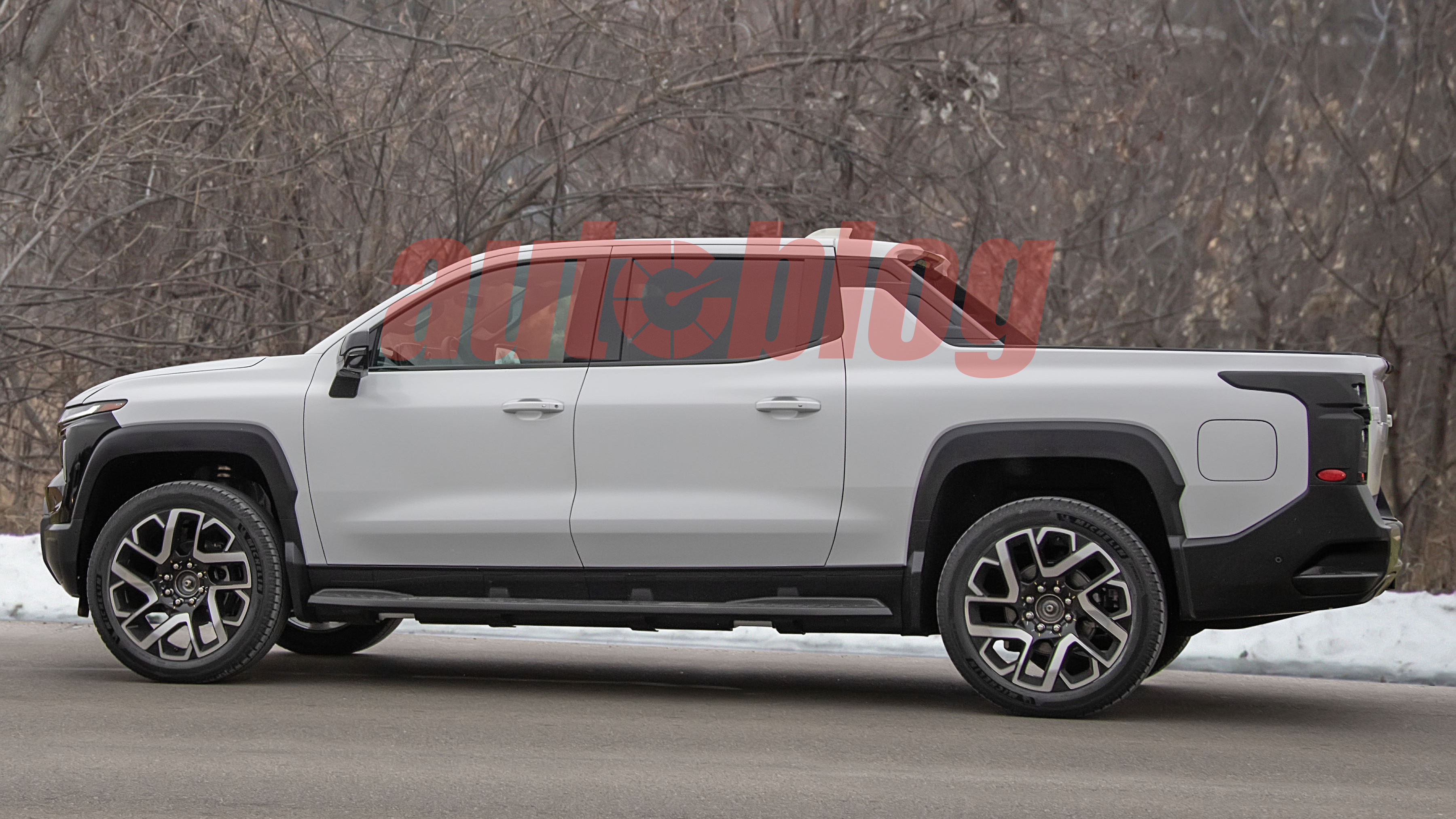 2024 Chevrolet Silverado EV spied out testing in RST trim - Autoblog