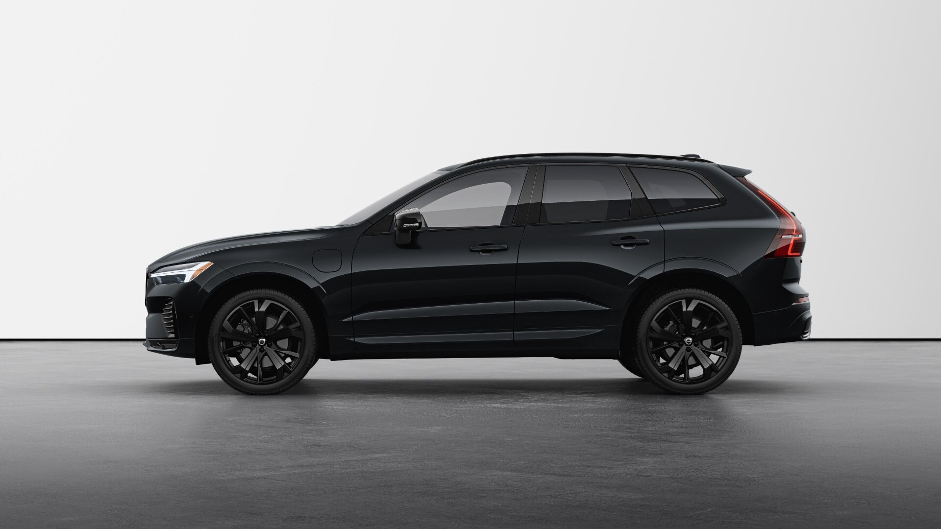 2024 Volvo XC60 Black Edition brings a dark, monotone look to Volvo's