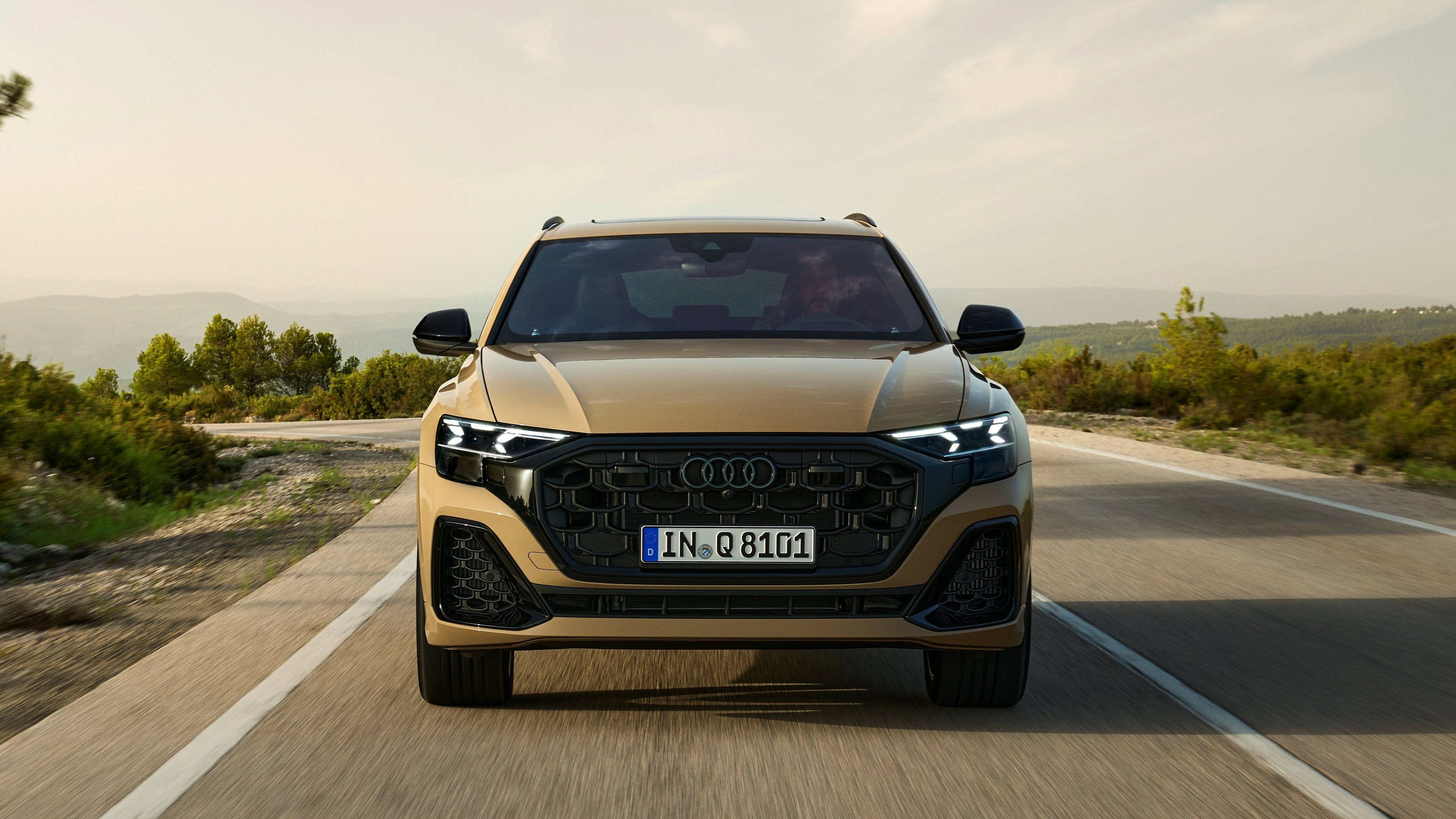 2024 Audi Q8 and SQ8 refreshed with trick lighting, pretty colors